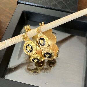 Medusa Greek key Women's Earrings